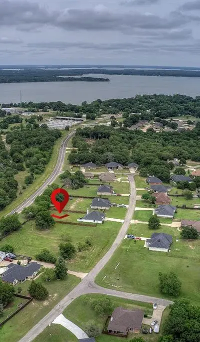 10605 Lago Vista, Quinlan TX 75474 - Photo 2