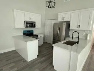 4907 Rollingwood Court, Garland TX 75043 - Photo 2
