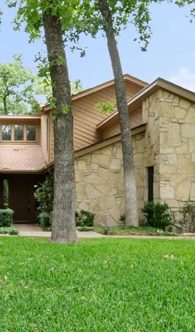 2801 Oak Trail Court, Dalworthington Gardens TX 76016