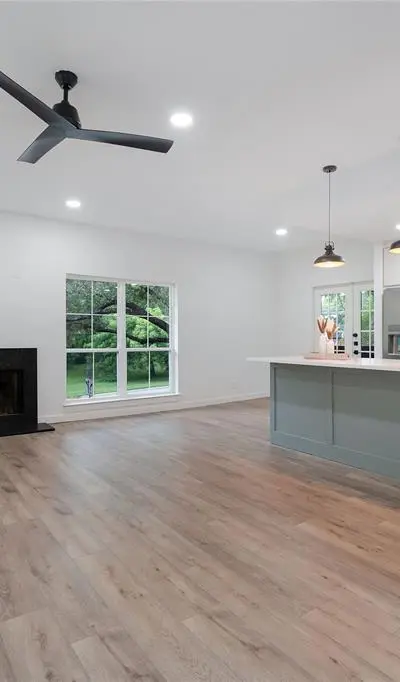 8601 Park Lane # 121, Dallas TX 75231