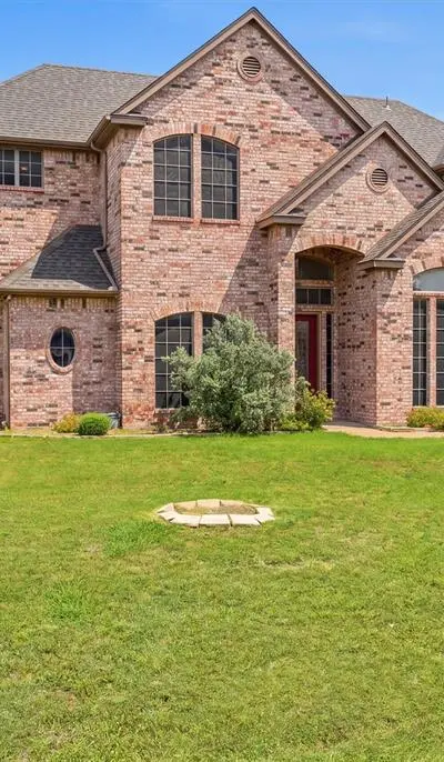 1013 Telford Trail, Crowley TX 76036 - Photo 3