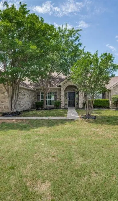 802 Fairmeadow Circle, Krugerville TX 76227 - Photo 2