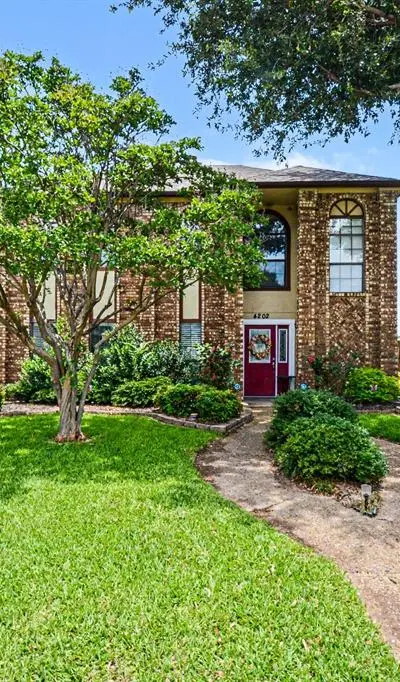 4202 Harvest Hill Road, Carrollton TX 75010 - Photo 3