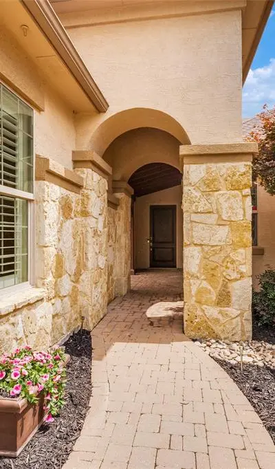 11800 Clemson Drive, Denton TX 76207 - Photo 5