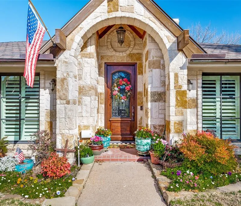 9159 Dunmore Drive, Dallas TX 75231