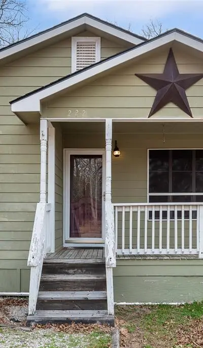 222 Meadow Lake Drive, Gun Barrel City TX 75156 - Photo 2