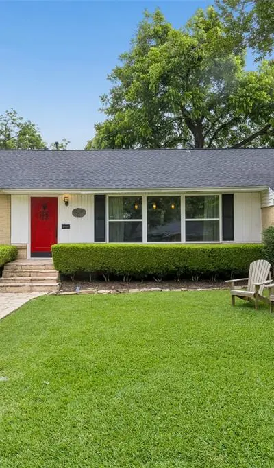 429 Parkhurst Drive, Dallas TX 75218