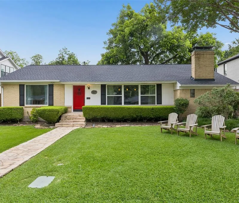 429 Parkhurst Drive, Dallas TX 75218