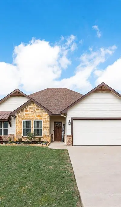 120 Horseshoe Lake Drive, Edgewood TX 75117