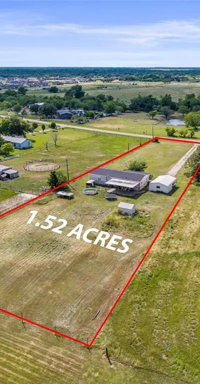 1212 County Road 136b, Terrell TX 75161 - Photo 2