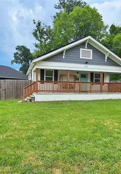 831 Alabama Street, Sulphur Springs TX 75482 - Photo 3