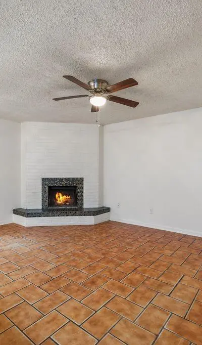 5625 Marlene, Haltom City TX 76148 - Photo 5