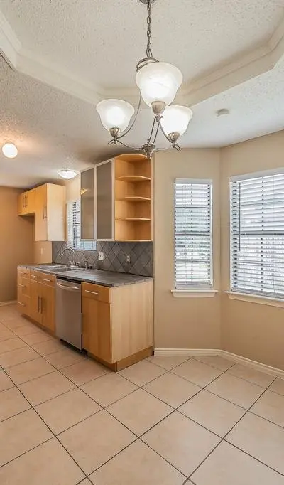 641 Park Lane, Highland Village TX 75077 - Photo 5