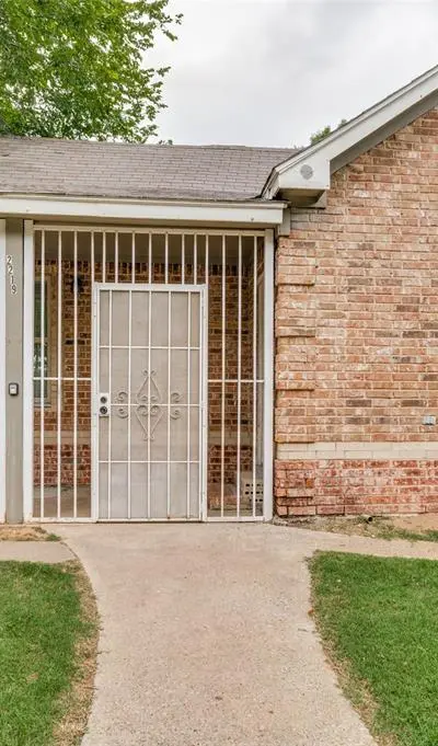 2219 Jordan Street, Dallas TX 75215