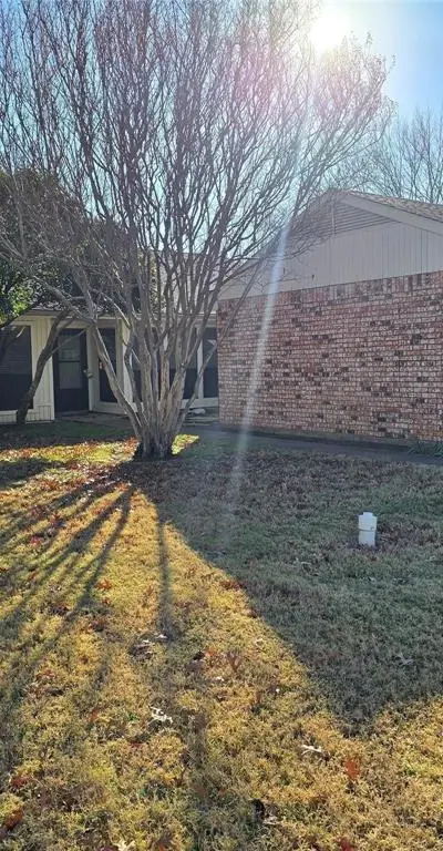 7008 Windhaven Road, North Richland Hills TX 76182