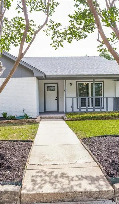 7208 Stonybrooke Drive, North Richland Hills TX 76182
