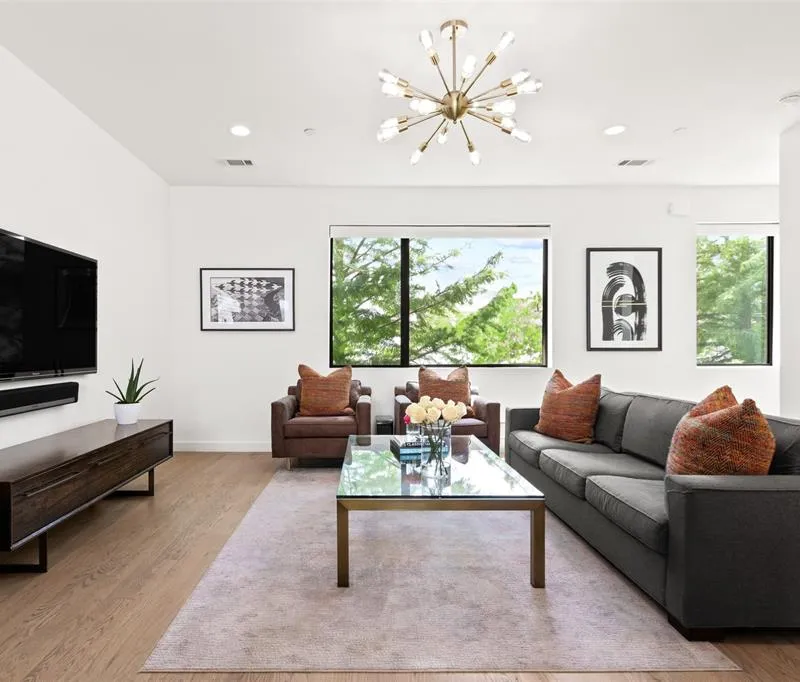 1430 Grigsby Avenue # 103, Dallas TX 75204