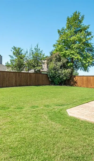 5529 Pebble Court, McKinney TX 75072 - Photo 4