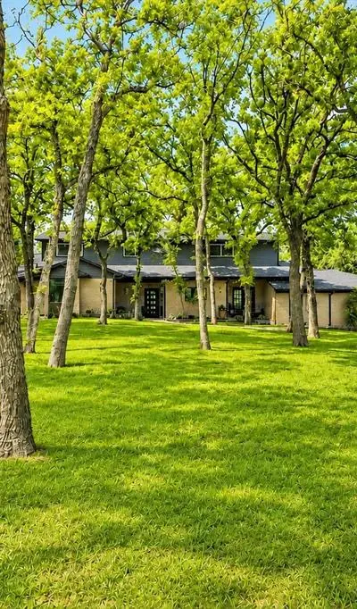 900 E Pioneer Circle, Argyle TX 76226 - Photo 3