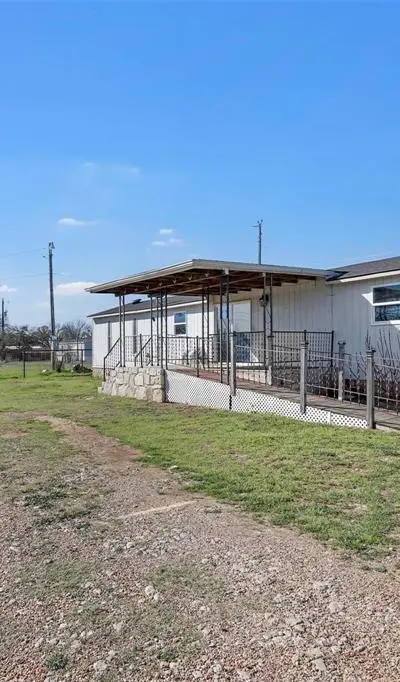 3205 Oak Hill Drive, Granbury TX 76048