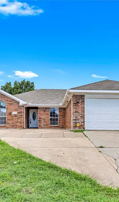 8444 Miami Springs Drive, Fort Worth TX 76123