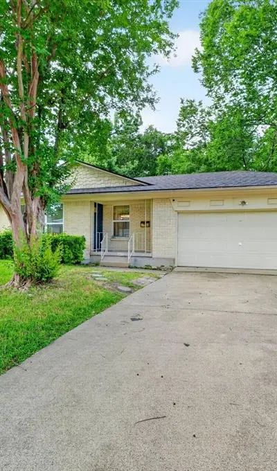 2632 Materhorn Drive, Dallas TX 75228 - Photo 2