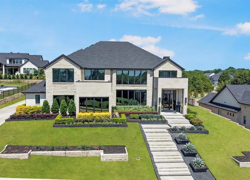 508 Spyglass Court, Heath TX 75032