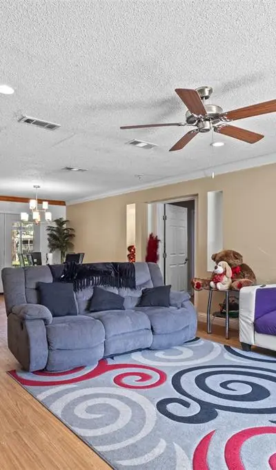2009 Red Oak Drive, Irving TX 75060 - Photo 4