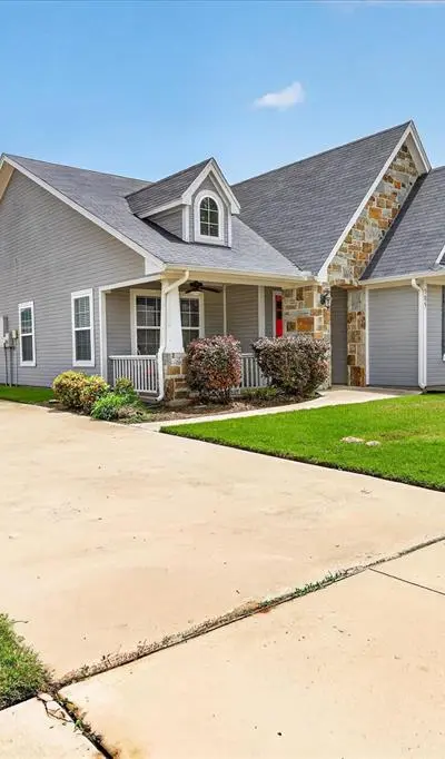 505 Heritage Trail, Burleson TX 76028