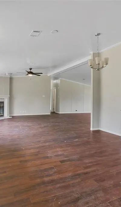 116 Harvest Moon Court, Springtown TX 76082 - Photo 4