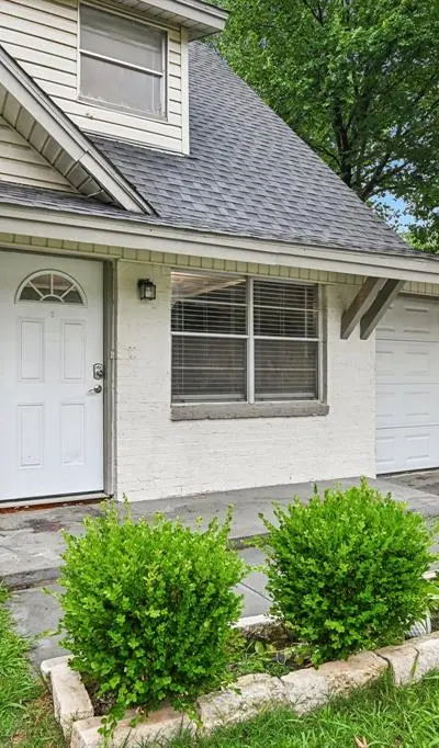 6324 Scotsdale Drive, Forest Hill TX 76119 - Photo 2