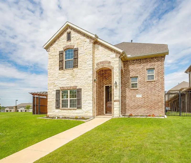213 Park Villa Lane, Aledo TX 76008