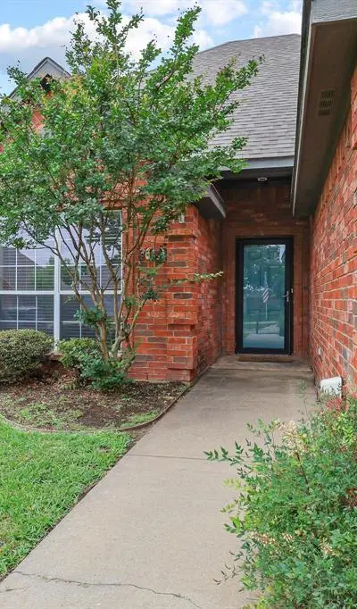 702 Madison Place, Sherman TX 75092