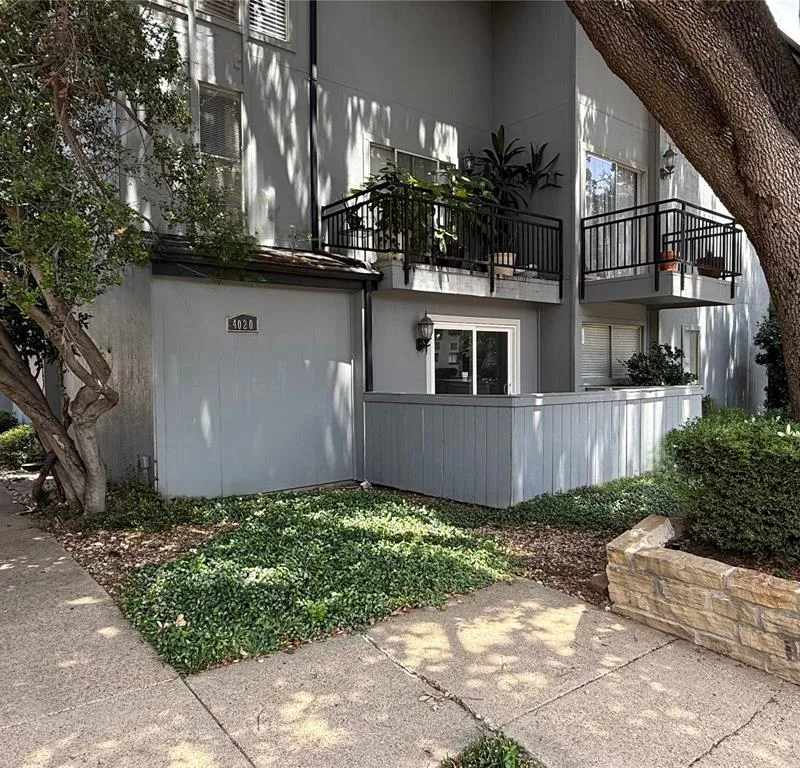 4020 Holland Avenue # 106, Dallas TX 75219