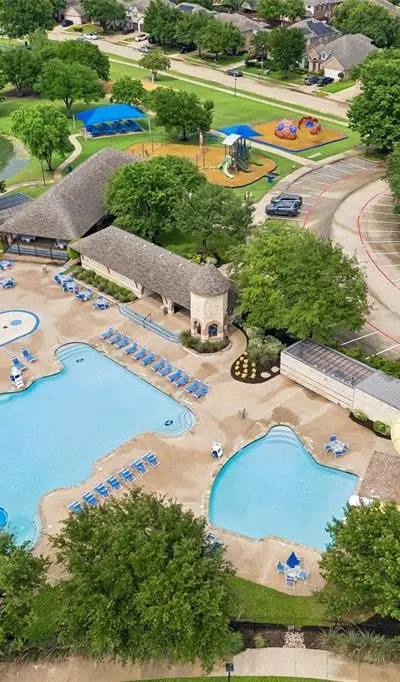 8010 Kings Court, Rowlett TX 75089 - Photo 3