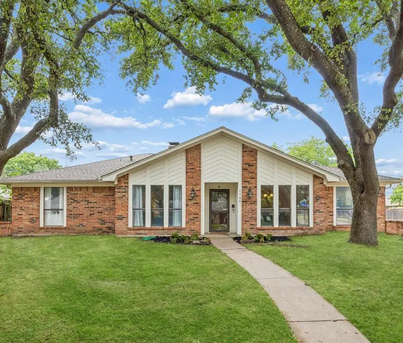 1709 Columbia Drive, Richardson TX 75081