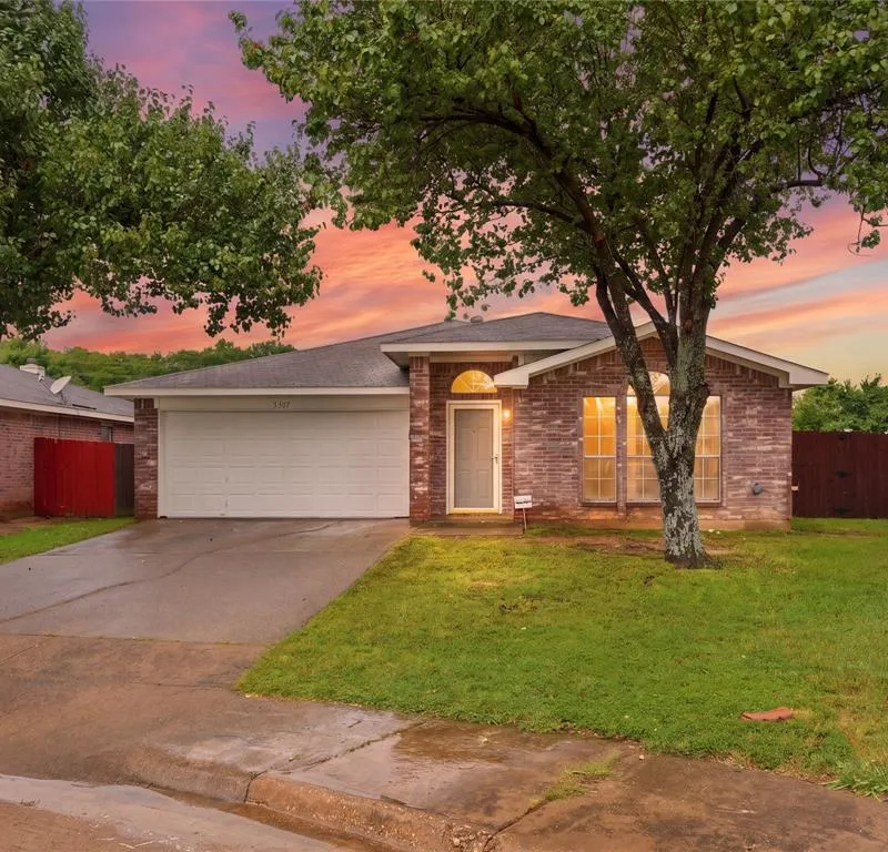 9307 Crimnson Court, Dallas TX 75217