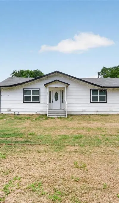 221 2nd Street, Wilmer TX 75172