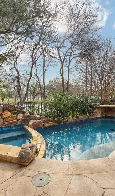 5004 Bridge Creek Drive, Plano TX 75093 - Photo 3