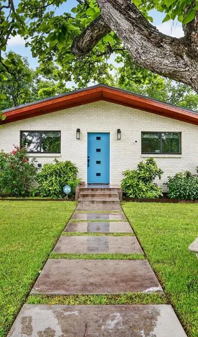 804 Stevens Street, Bridgeport TX 76426 - Photo 2