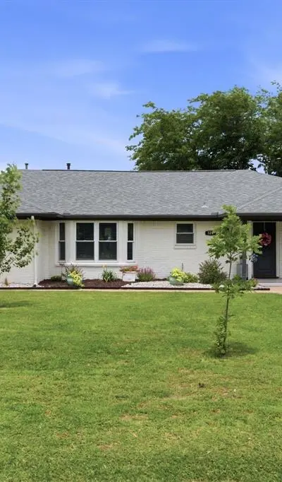 125 Villa Park Drive, Highland Village TX 75077