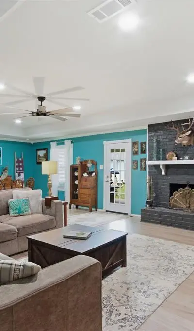 125 Villa Park Drive, Highland Village TX 75077 - Photo 3