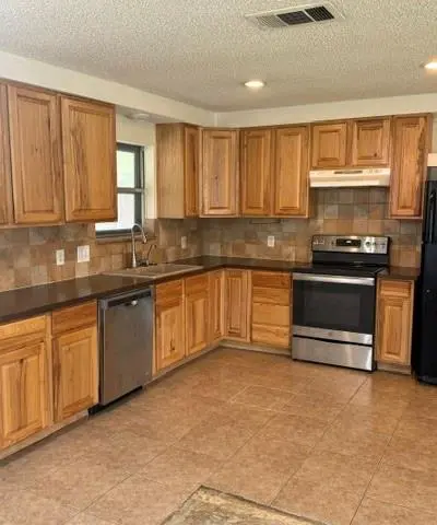 128 Sioux Street, Keller TX 76248 - Photo 5