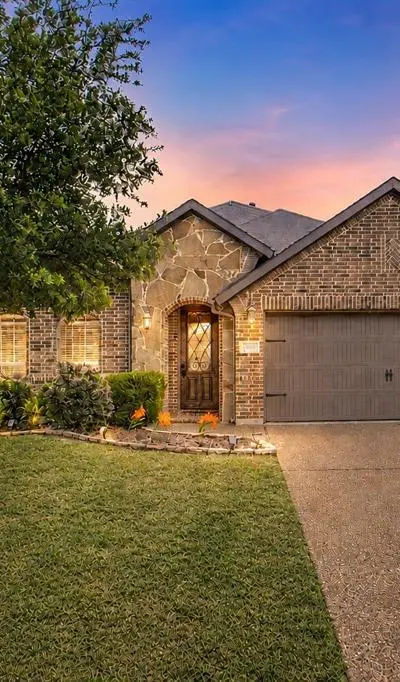 1305 Koto Wood Drive, Royse City TX 75189