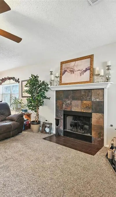 309 Familia Court, Irving TX 75061 - Photo 5