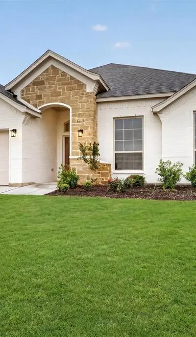 321 Skeen Peak, Springtown TX 76082