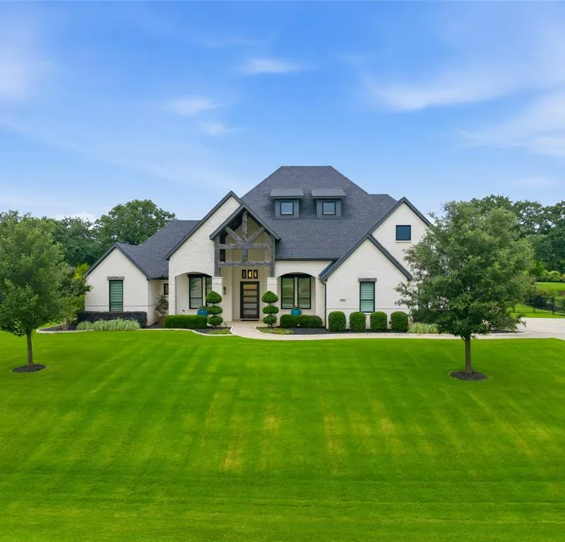 7705 High Trail, Flower Mound TX 75022