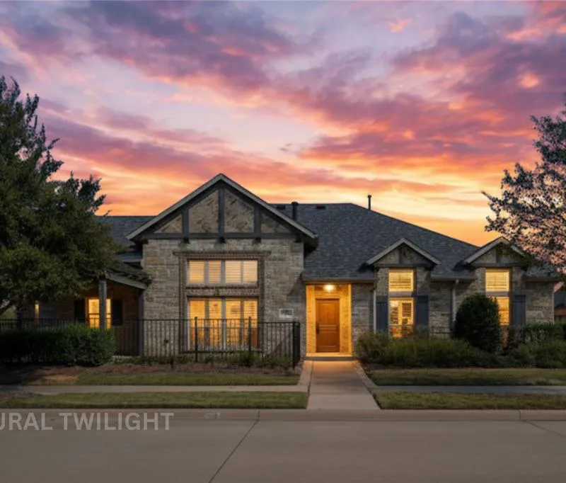 878 Hatton Sumner Place, Arlington TX 76005