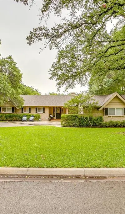 4316 Clayton Road W, Fort Worth TX 76116