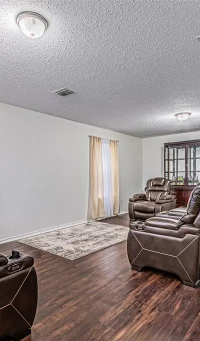 3016 Cesareo Drive, Grand Prairie TX 75052 - Photo 5
